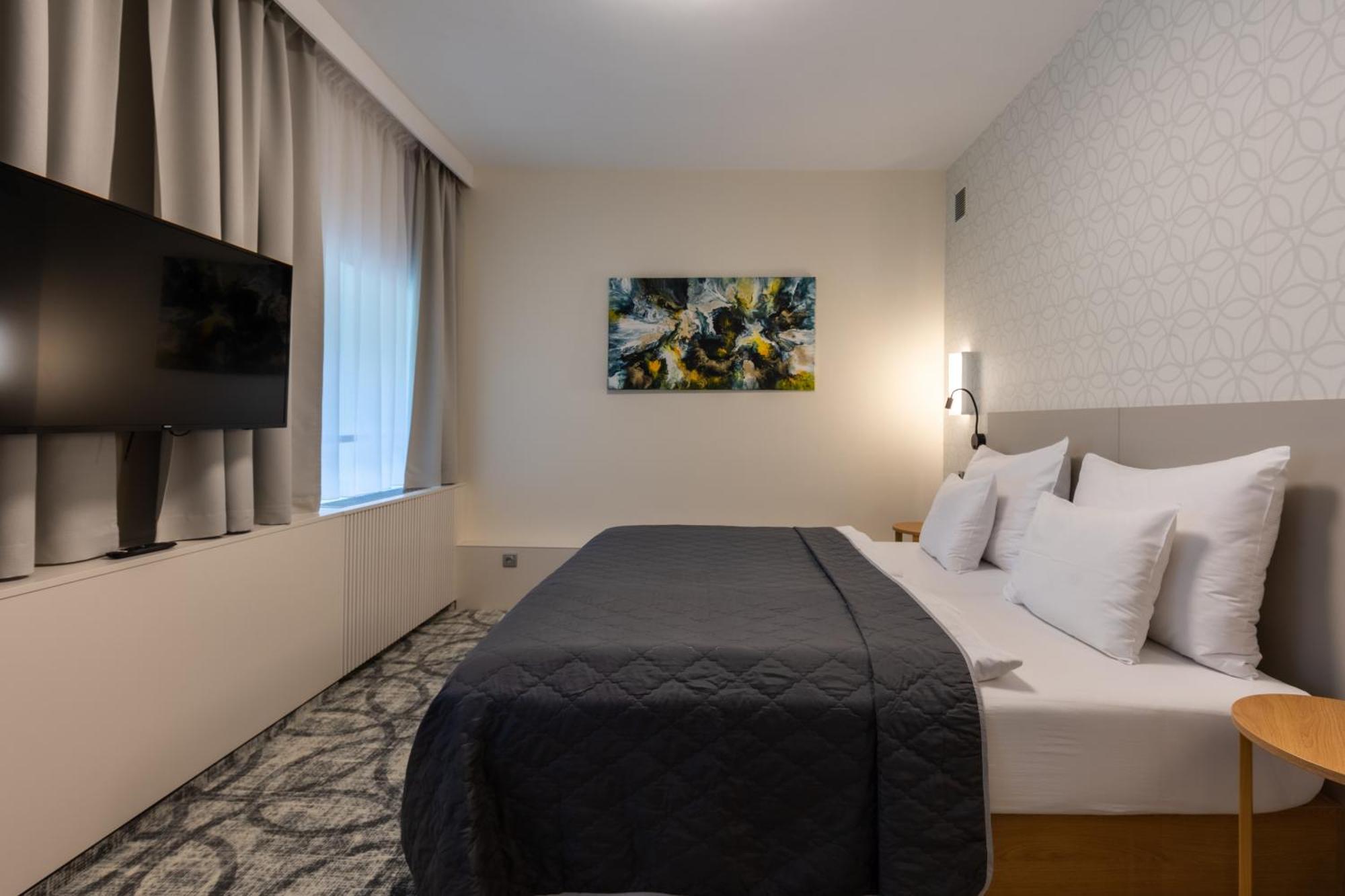Zamek Trest Hotel ภายนอก รูปภาพ
